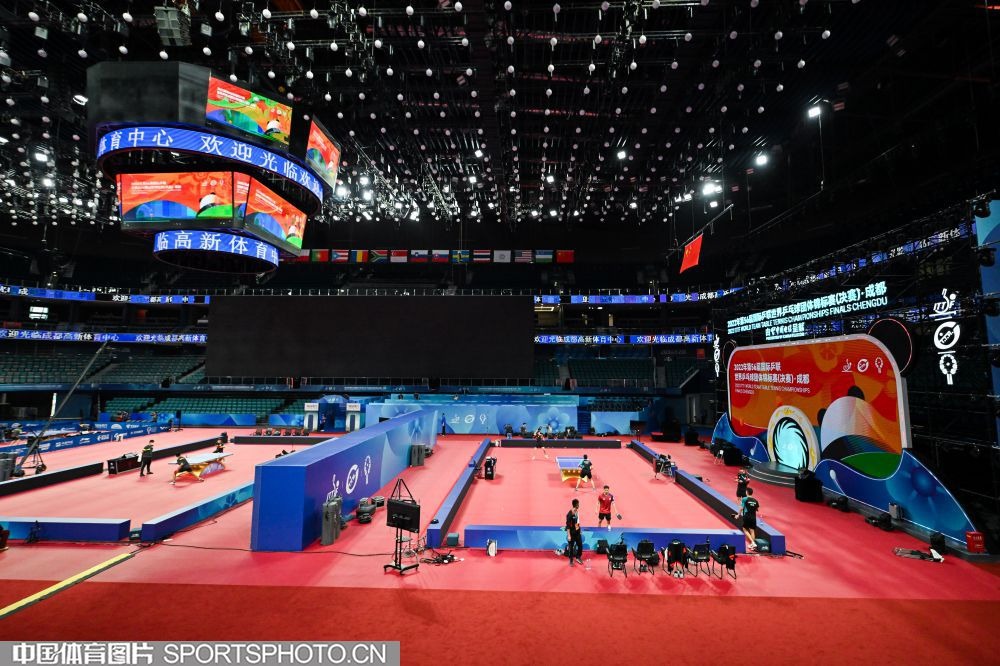 曼联解雇阿莫林，双方都忍了很久